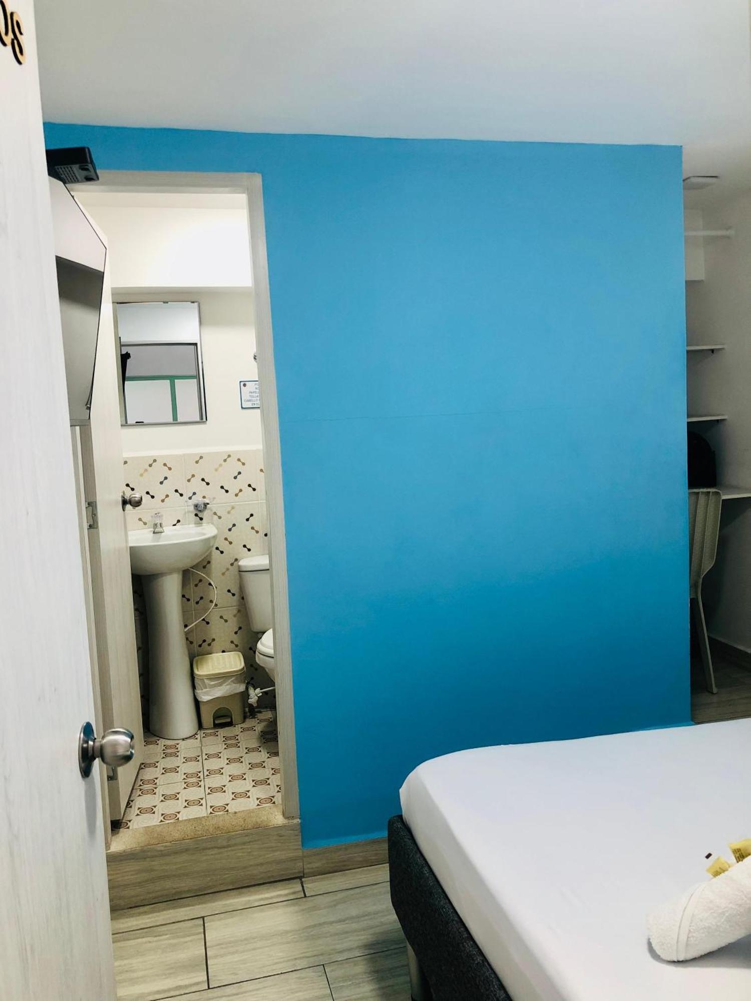 Hotel Cafe Color アルメニア エクステリア 写真
